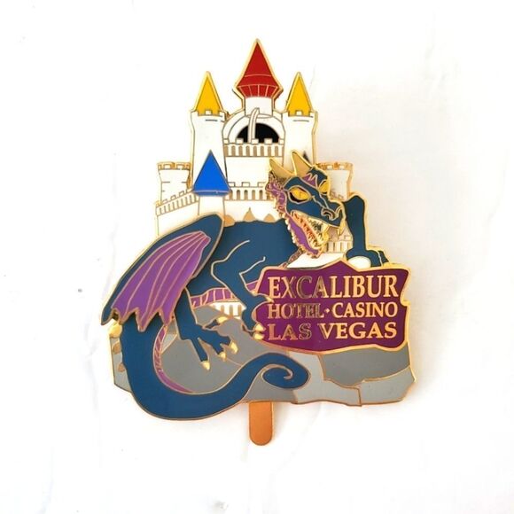 Las Vegas Excalibur Moveable Pin - Picture 1 of 5